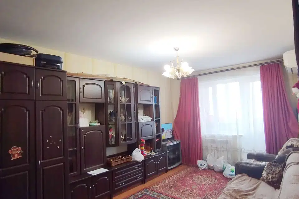 Продаётся 3-комнатная квартира, 63.3 м²