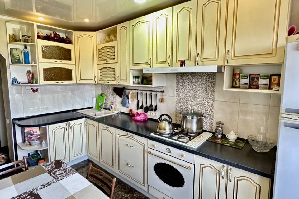 Продаётся 3-комнатная квартира, 63 м²
