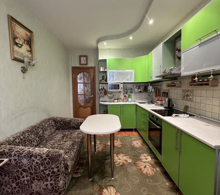 Продаётся 2-комнатная квартира, 62 м²