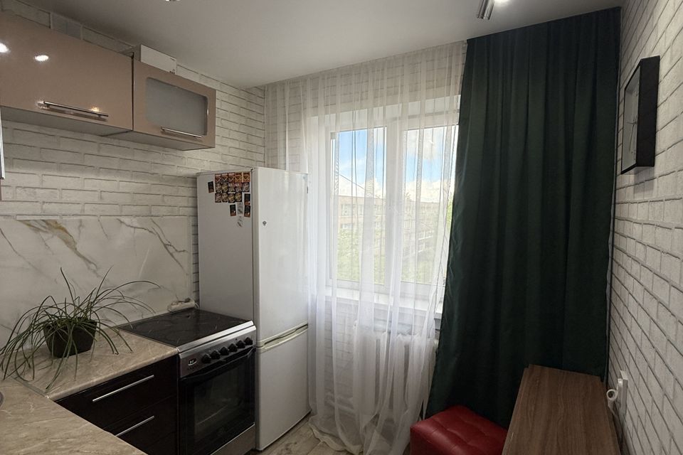 Продаётся 3-комнатная квартира, 47.1 м²