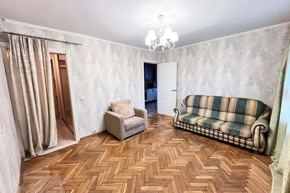 Продаётся 2-комнатная квартира, 37.6 м²