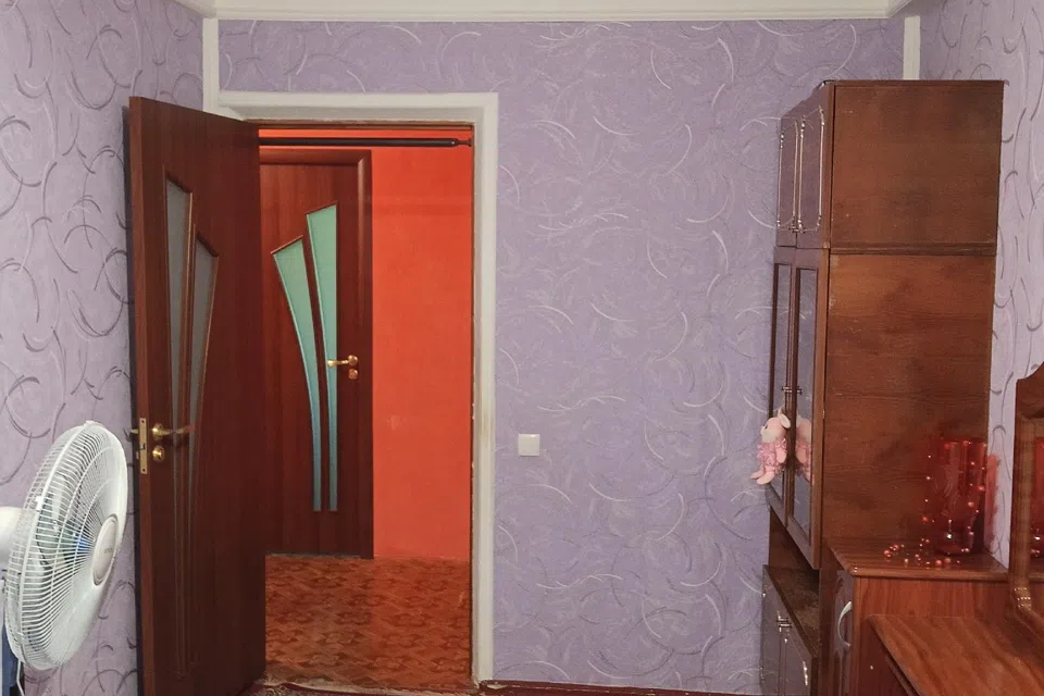Продаётся 4-комнатная квартира, 67.1 м²