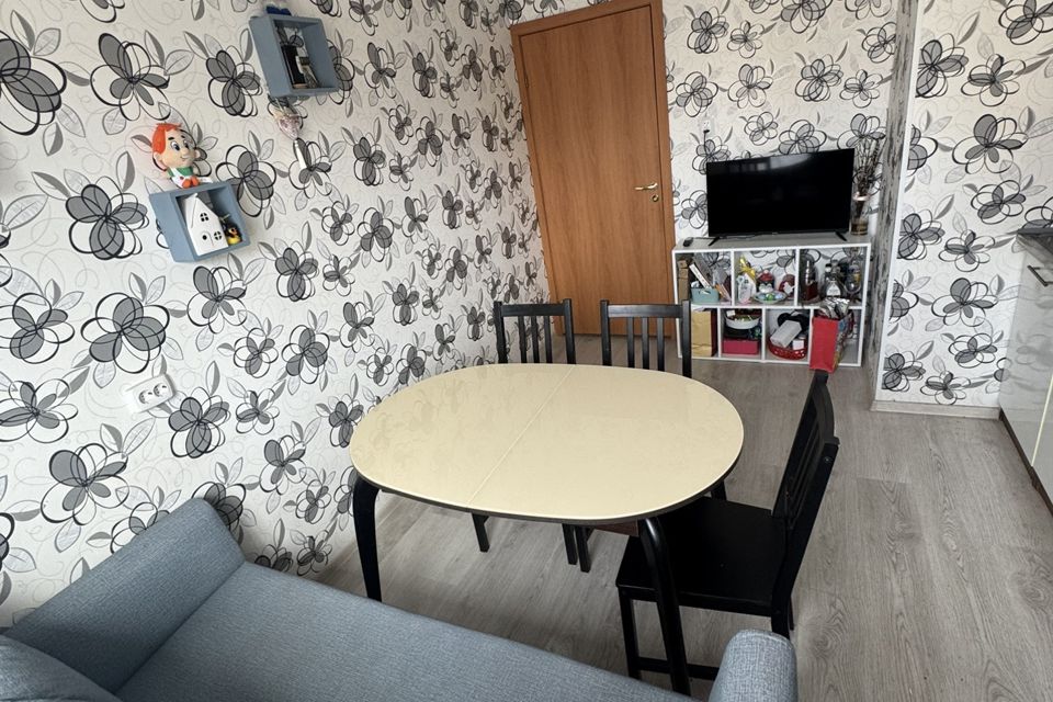 Продаётся 1-комнатная квартира, 35.4 м²
