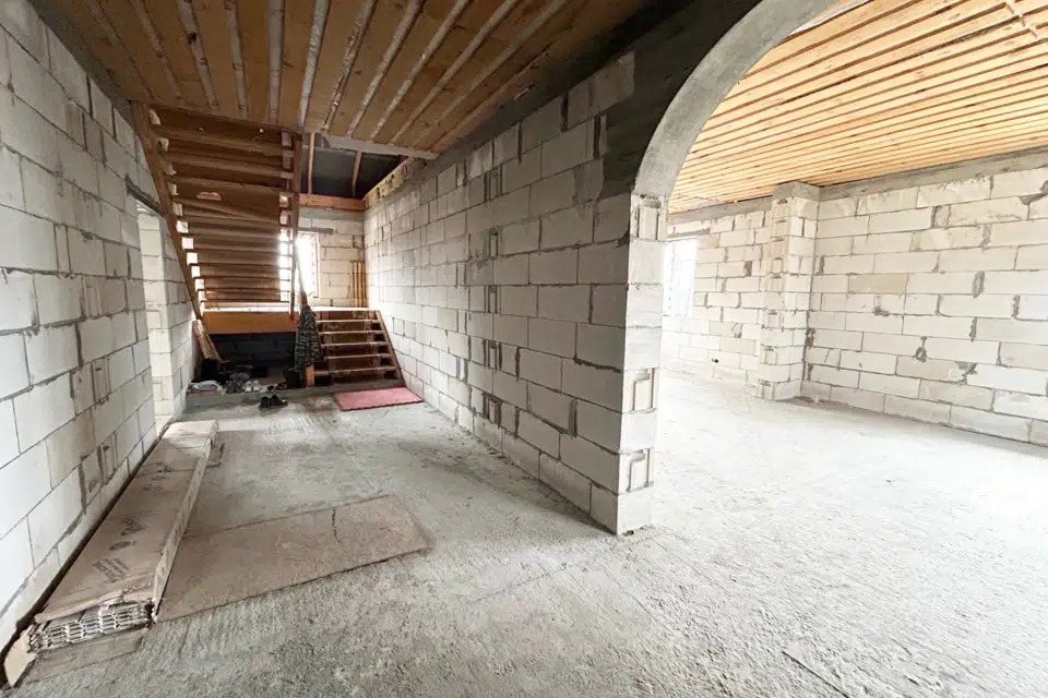 Продаётся 2-этажный дом, 273.6 м²
