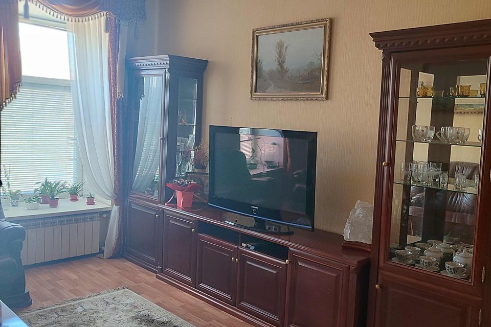 Продаётся 4-комнатная квартира, 96 м²