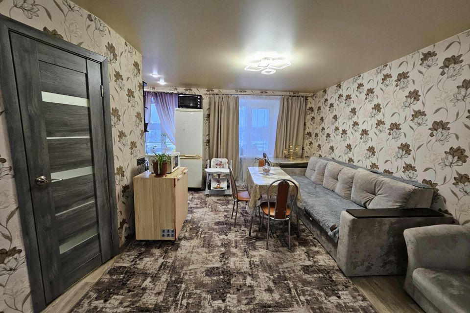 Продаётся 3-комнатная квартира, 59.8 м²