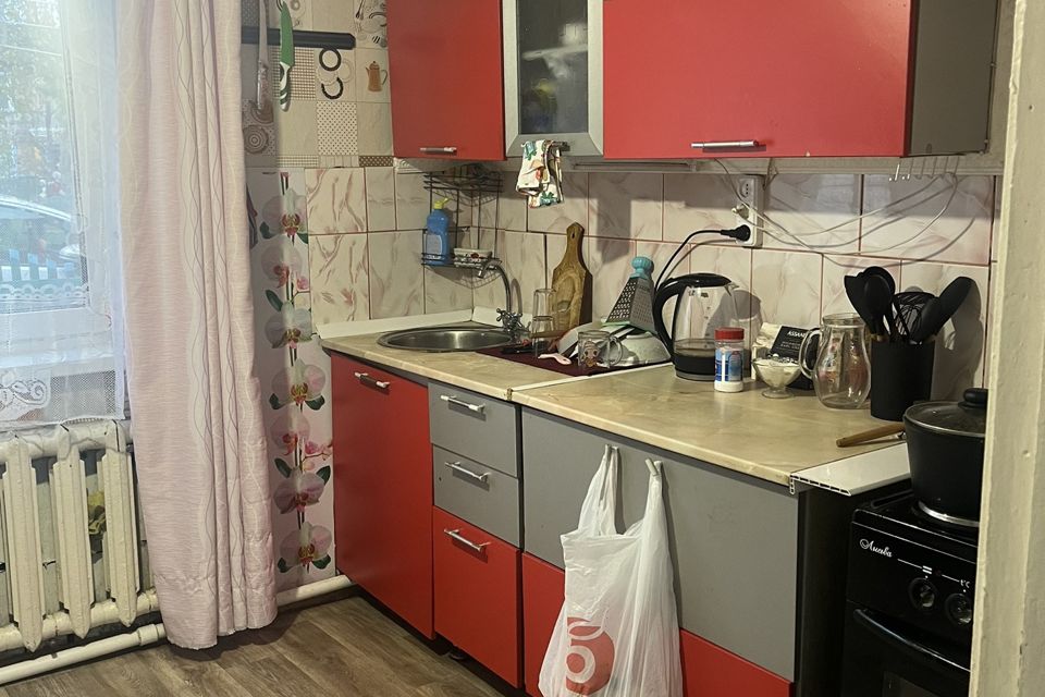 Продаётся 3-комнатная квартира, 70 м²