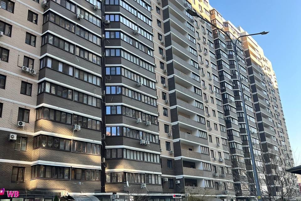 Продаётся 2-комнатная квартира, 60.2 м²