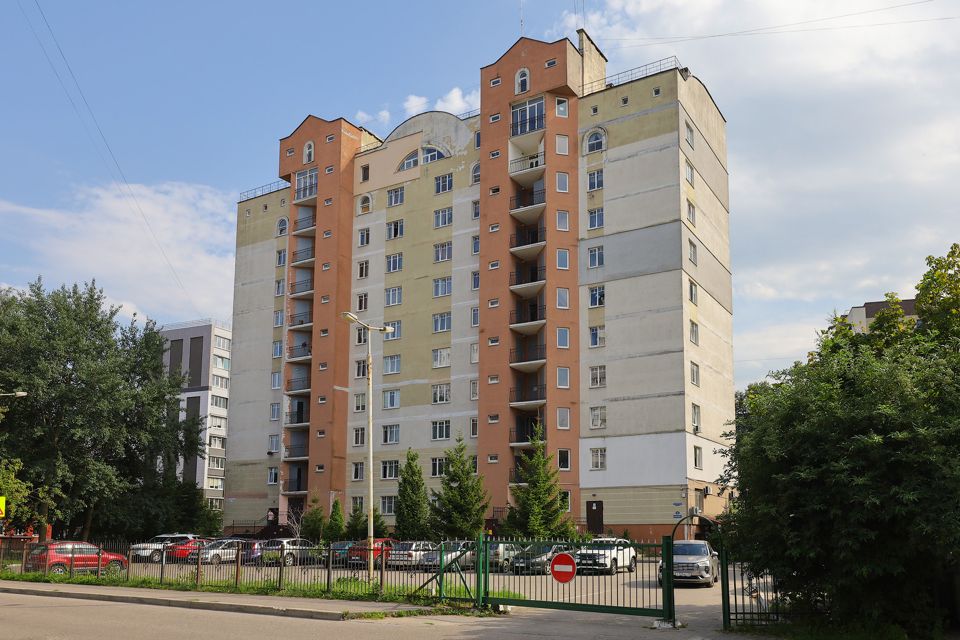 Продаётся 3-комнатная квартира, 98.9 м²