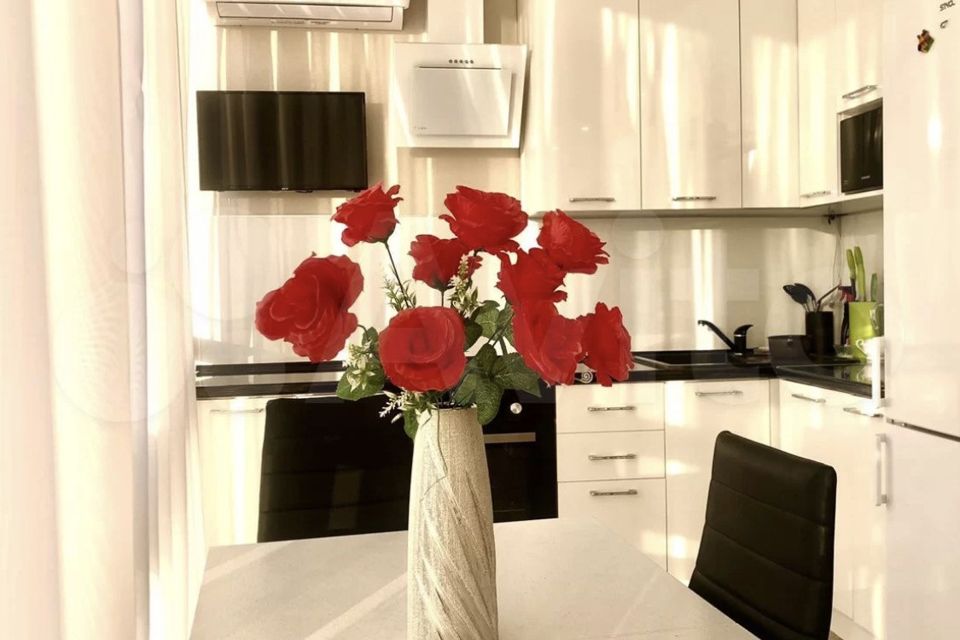 Продаётся 2-комнатная квартира, 63 м²