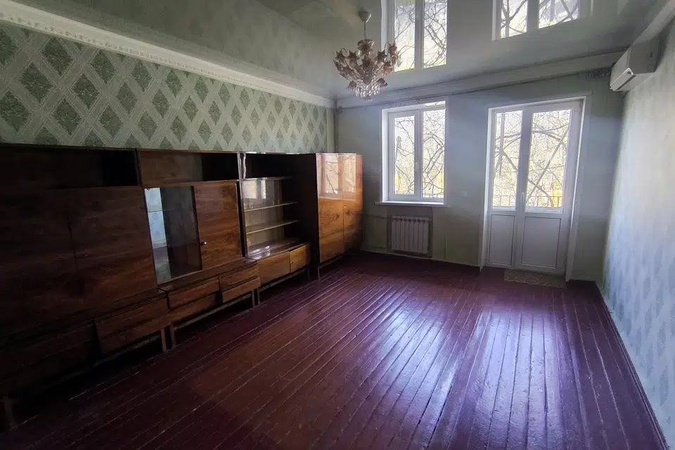 Продаётся 3-комнатная квартира, 57.7 м²