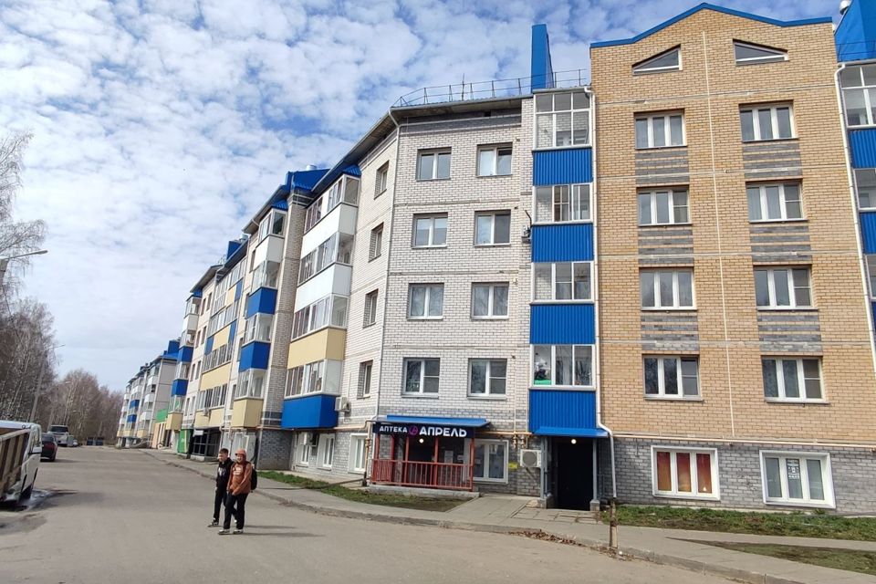 Продаётся 1-комнатная квартира, 53.7 м²