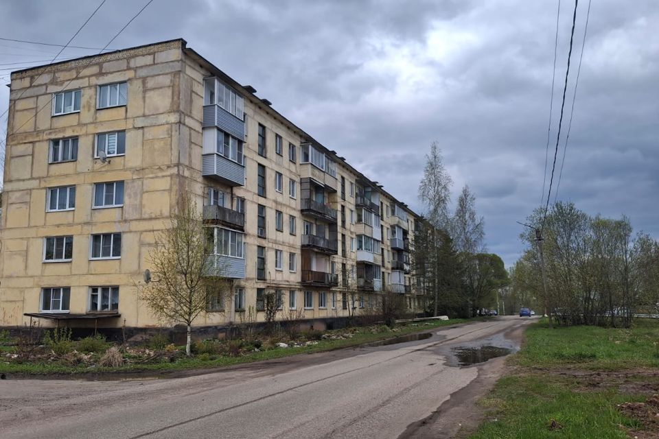 Продаётся 2-комнатная квартира, 49.7 м²