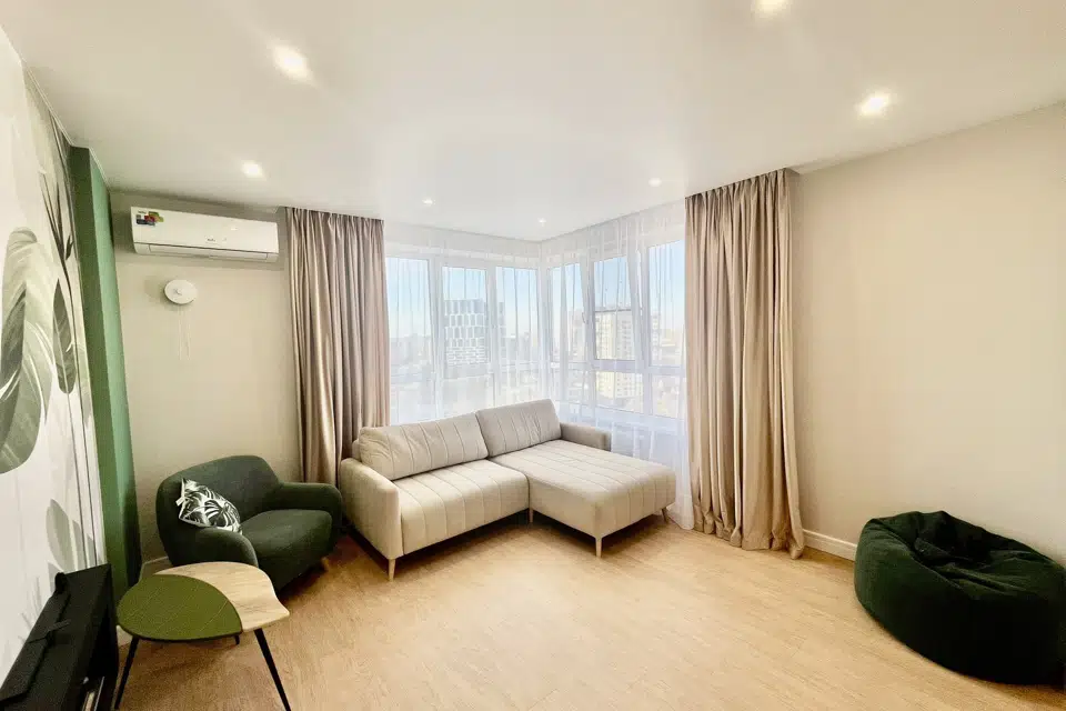 Продаётся 2-комнатная квартира, 56 м²