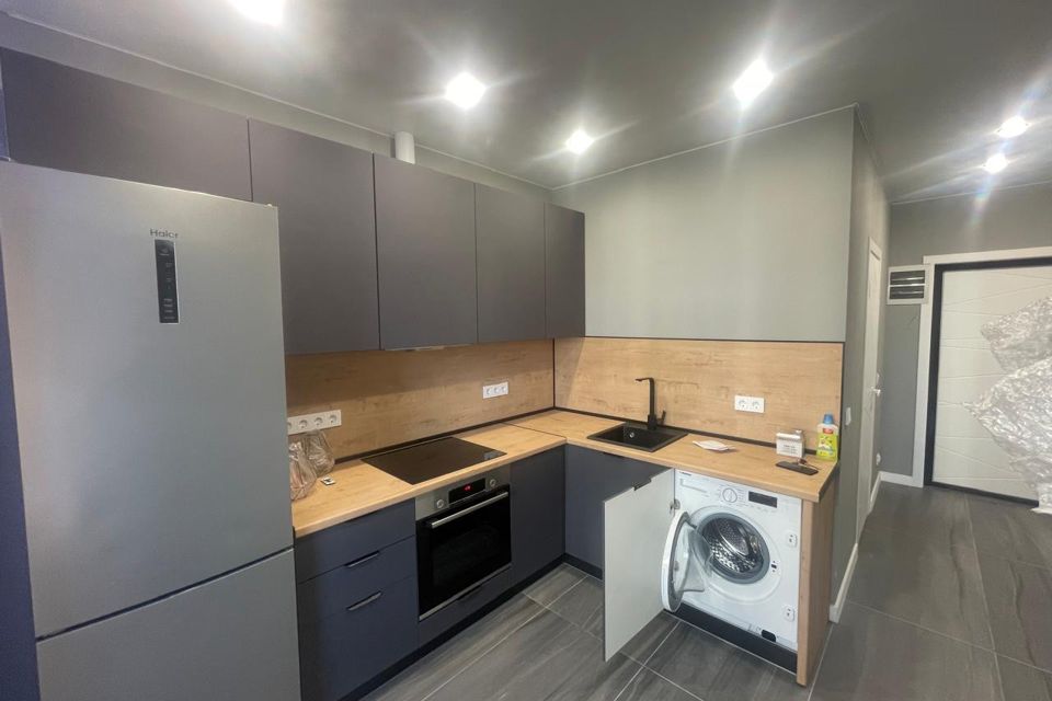 Продаётся 1-комнатная квартира, 37 м²