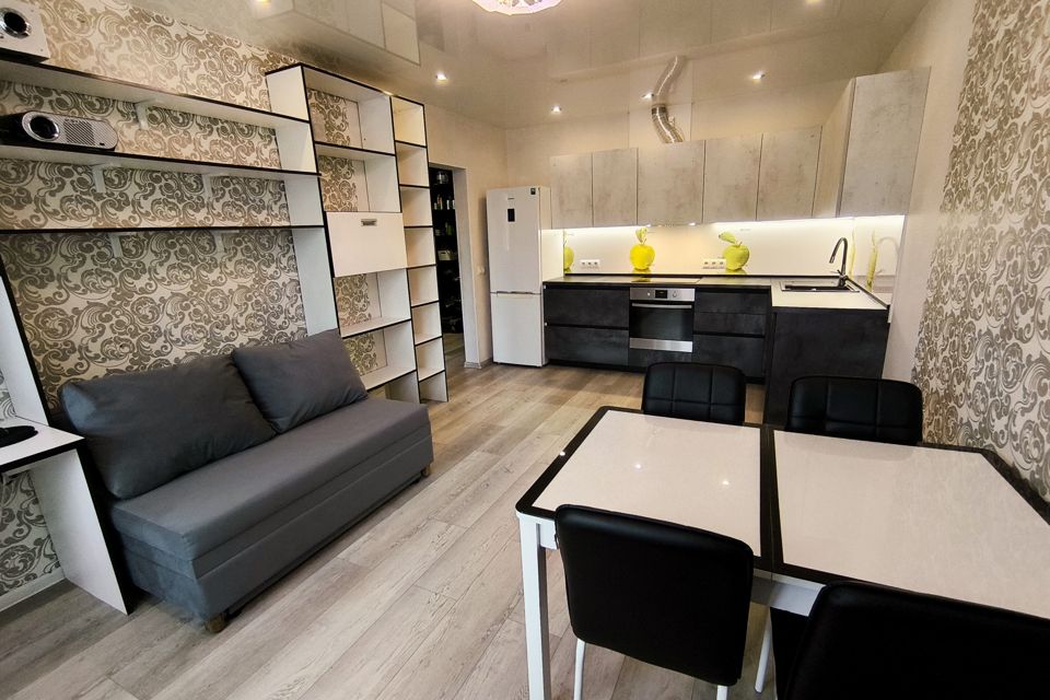 Продаётся 3-комнатная квартира, 80.2 м²