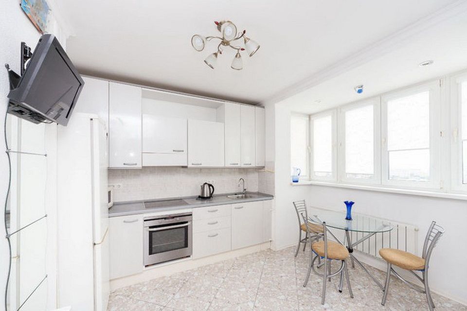 Сдаётся 4-комнатная квартира, 120 м²