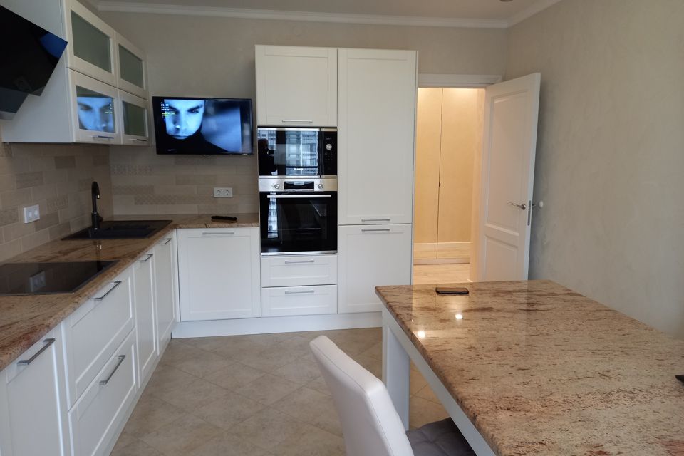 Продаётся 2-комнатная квартира, 60 м²
