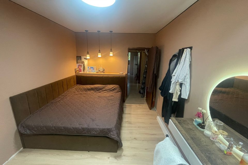 Продаётся 3-комнатная квартира, 60 м²