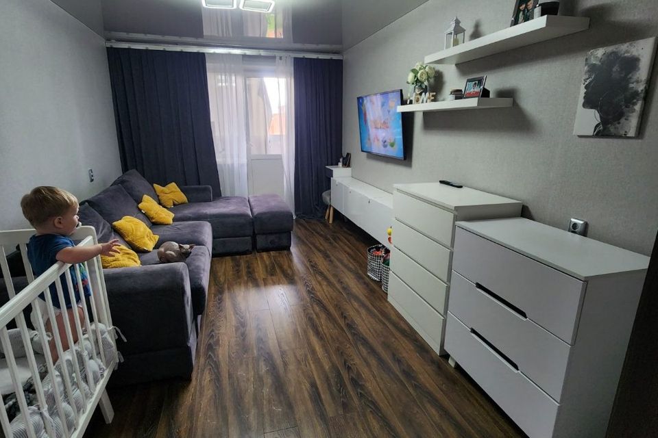 Продаётся 1-комнатная квартира, 37.3 м²