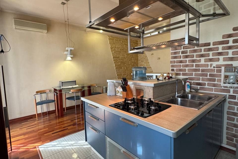 Продаётся 3-комнатная квартира, 93.2 м²