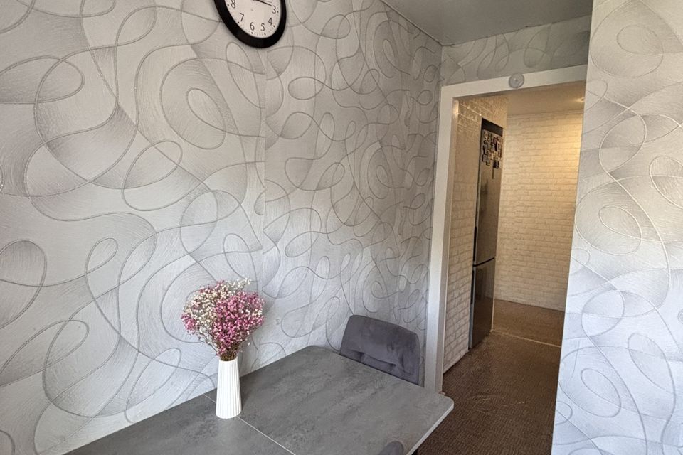 Продаётся 3-комнатная квартира, 57.5 м²