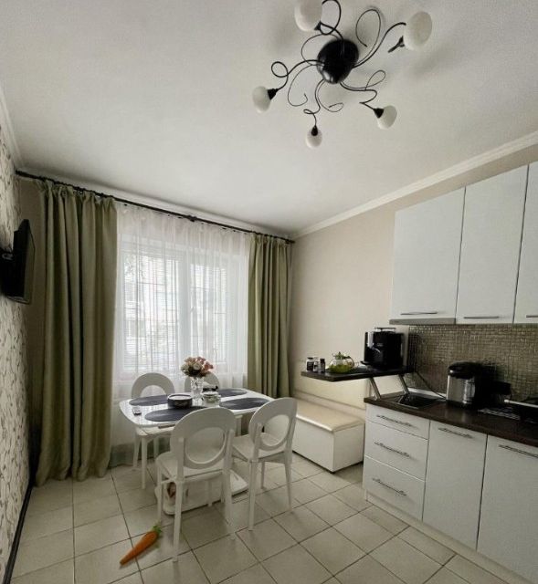 Продаётся 2-комнатная квартира, 53.7 м²