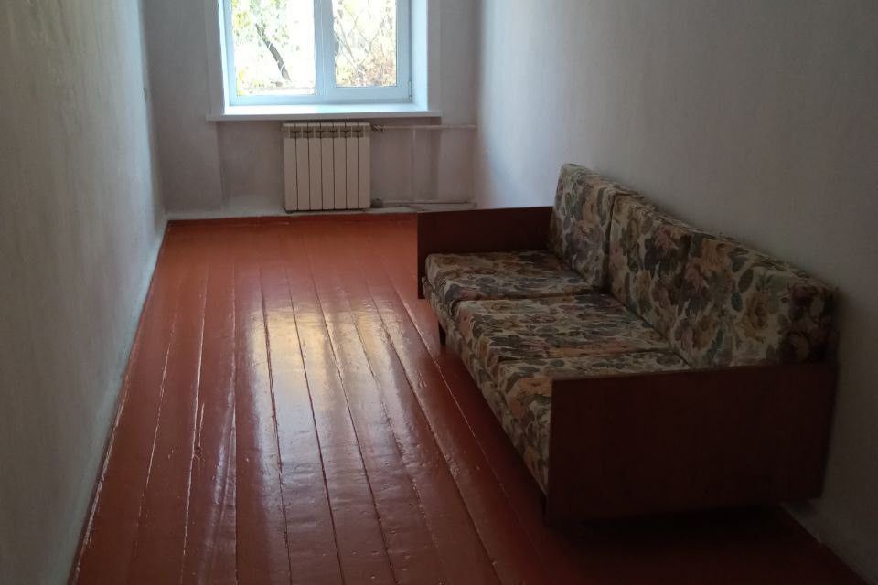 Продаётся 3-комнатная квартира, 54.3 м²