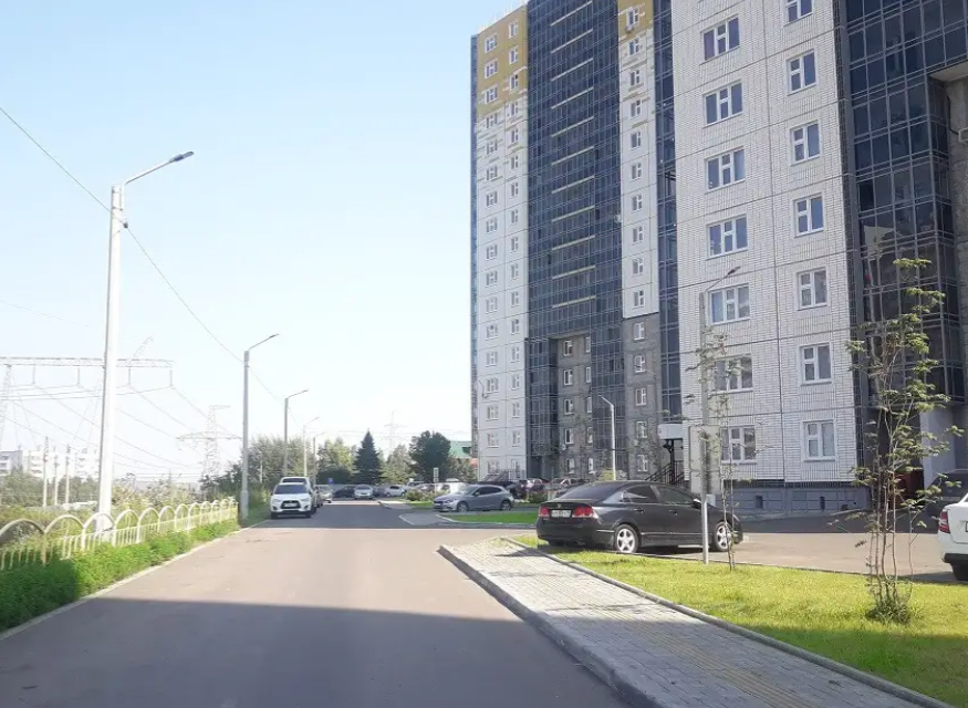 Продаётся 1-комнатная квартира, 42 м²