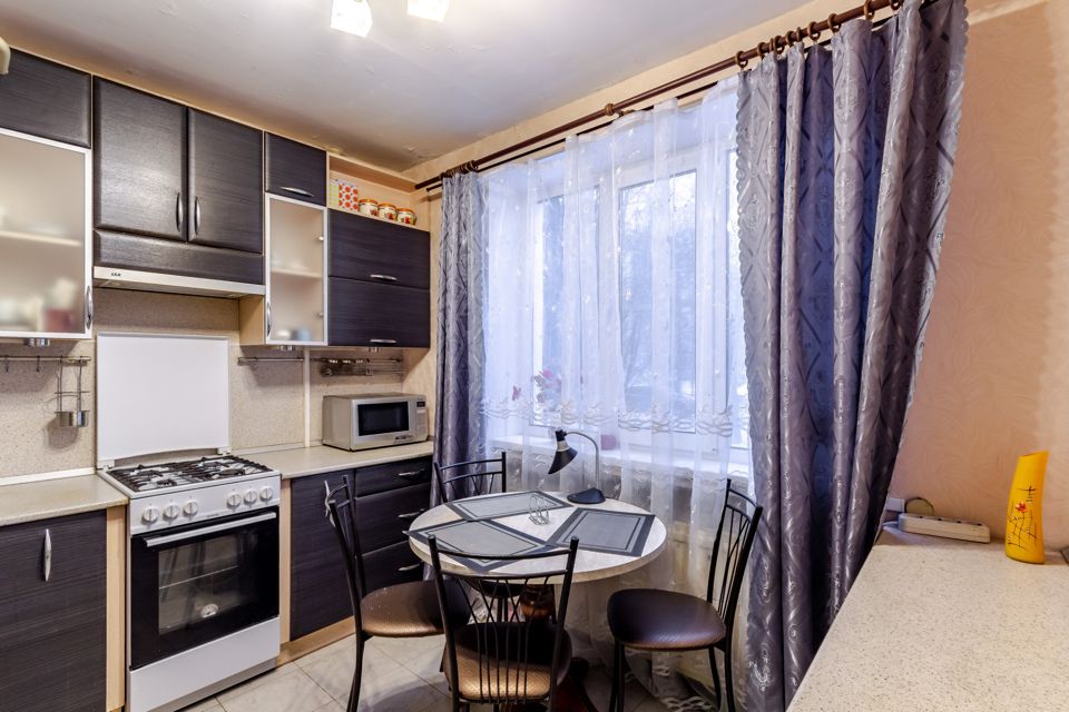 Продаётся 4-комнатная квартира, 89.4 м²