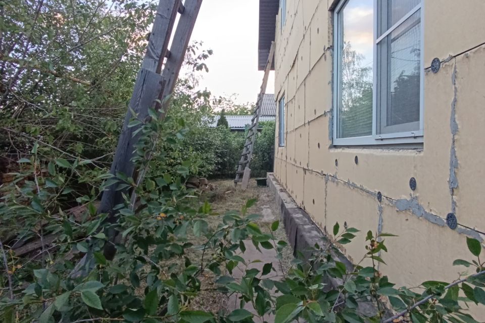 Продаётся 2-этажный дом, 175 м²