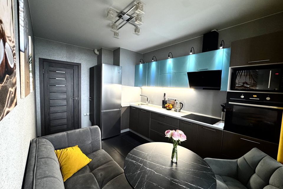 Продаётся 1-комнатная квартира, 35.8 м²