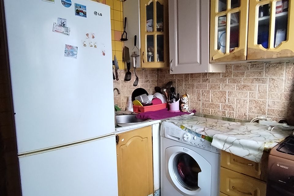 Продаётся 2-комнатная квартира, 47.6 м²