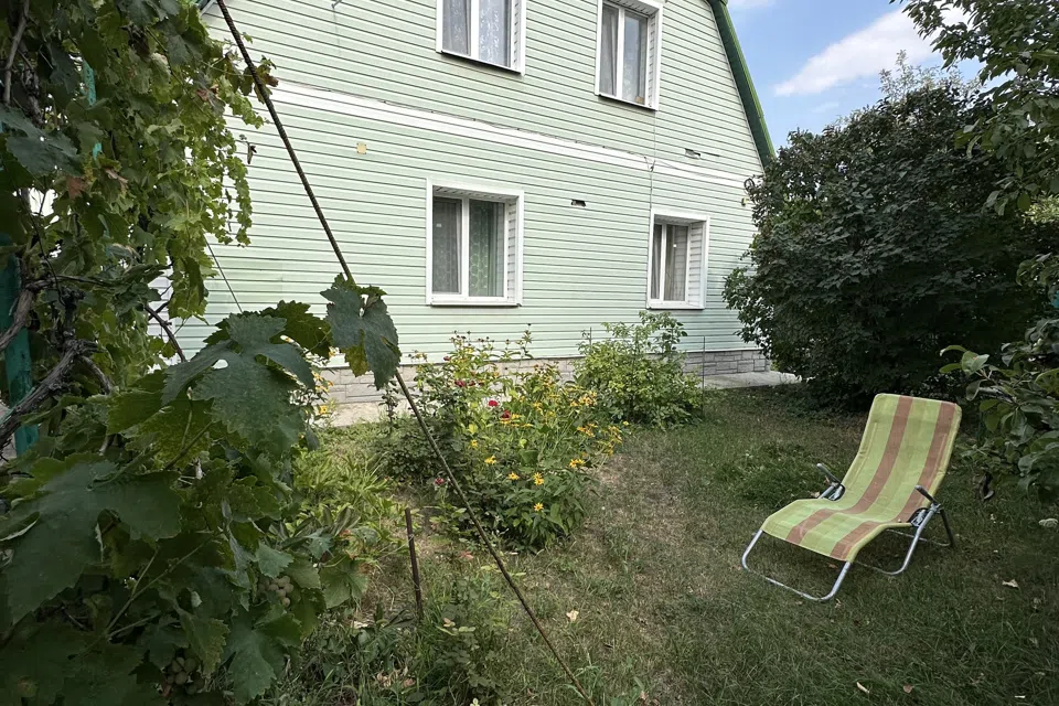 Продаётся 2-этажный дом, 220 м²