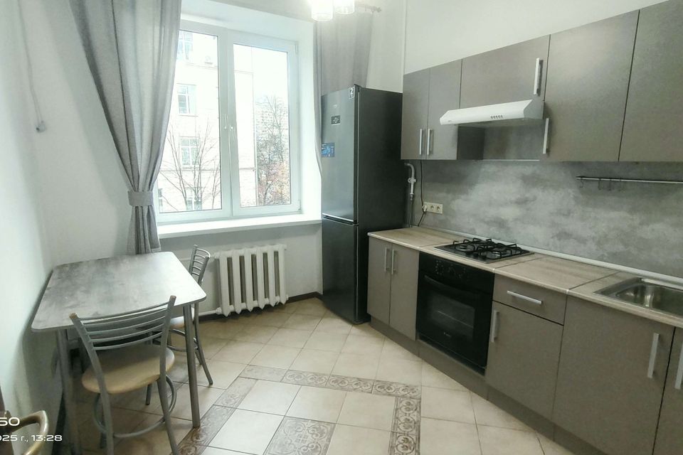 Сдаётся 2-комнатная квартира, 59 м²