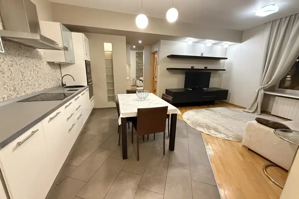 Продаётся 2-комнатная квартира, 58.5 м²