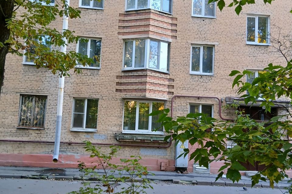 Продаётся 3-комнатная квартира, 55.8 м²