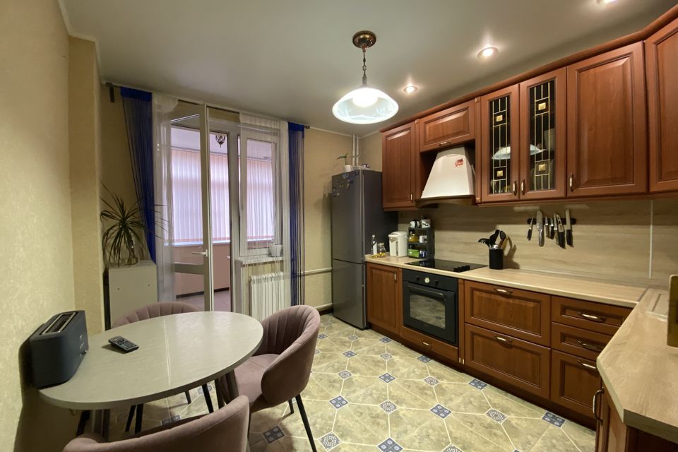 Продаётся 2-комнатная квартира, 68.5 м²