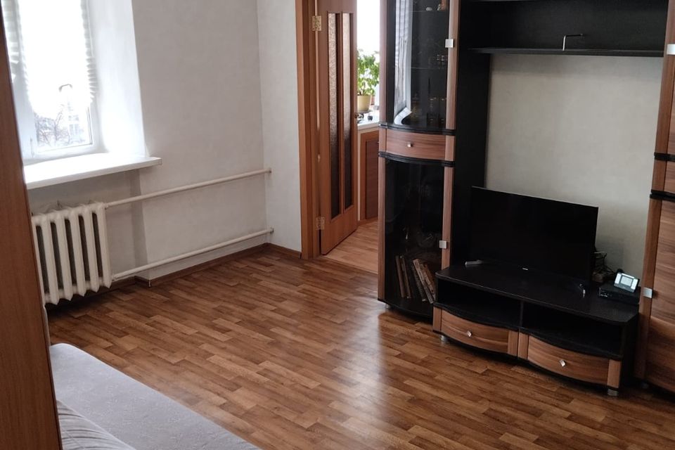 Продаётся 2-комнатная квартира, 56.8 м²