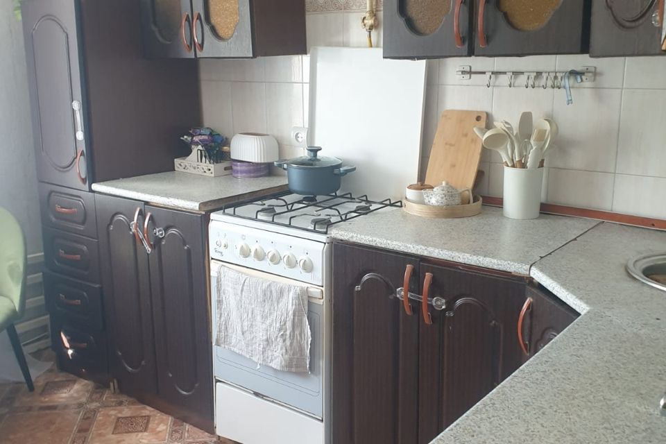 Продаётся 1-комнатная квартира, 42 м²