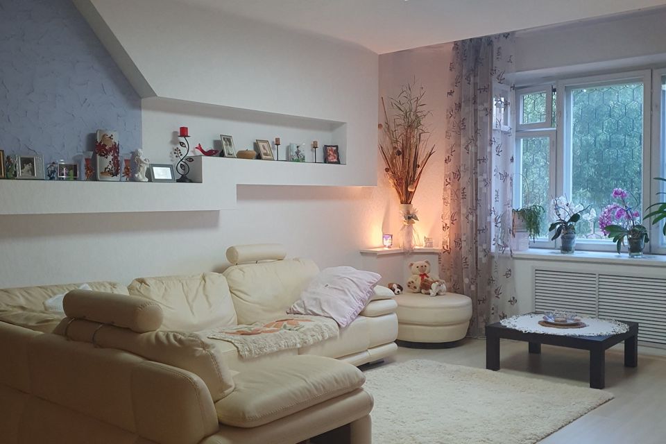 Продаётся 2-комнатная квартира, 79 м²