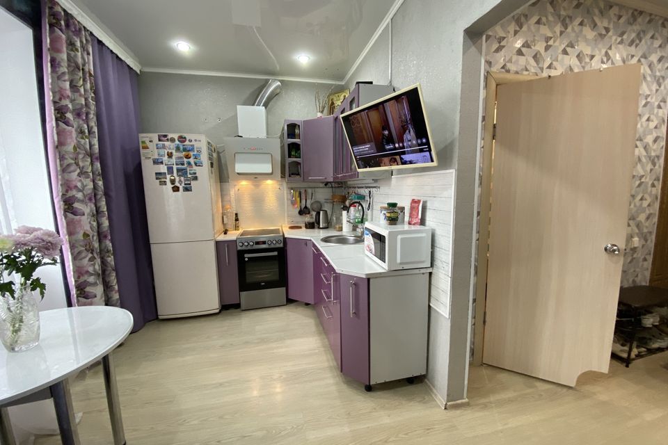 Продаётся 2-комнатная квартира, 38.4 м²