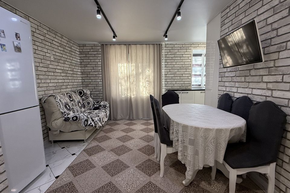 Продаётся 3-комнатная квартира, 50 м²
