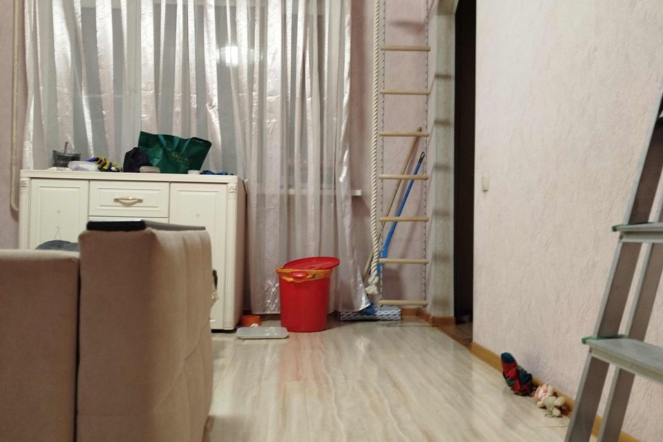 Продаётся 2-комнатная квартира, 50.6 м²