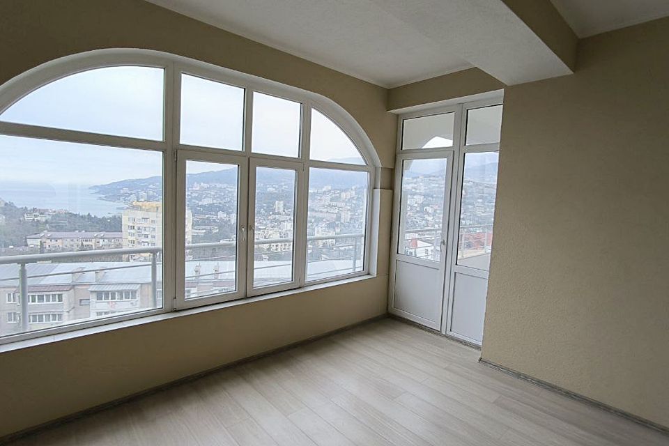 Продаётся 3-комнатная квартира, 110 м²