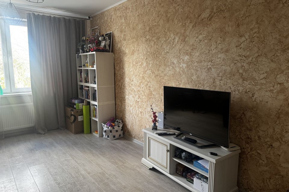 Продаётся 1-комнатная квартира, 45.6 м²