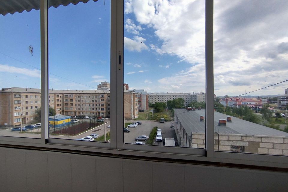 Продаётся 4-комнатная квартира, 72.5 м²