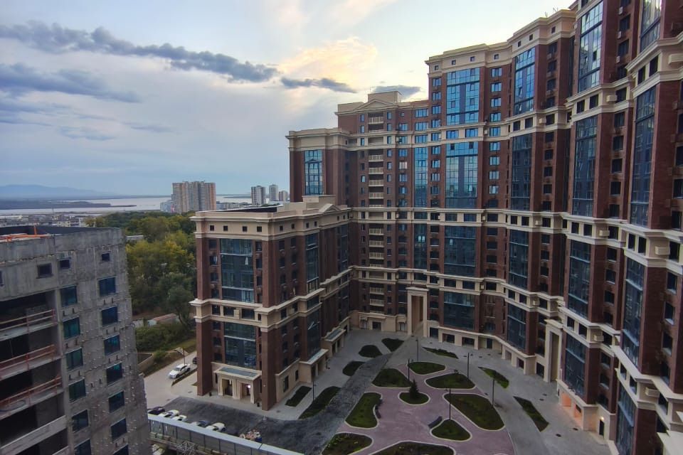 Продаётся 1-комнатная квартира, 42.99 м²