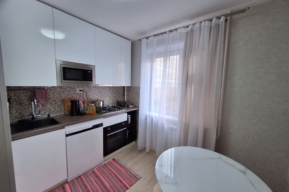 Продаётся 2-комнатная квартира, 54 м²