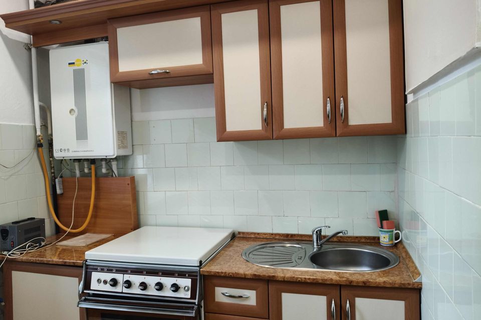 Продаётся 2-комнатная квартира, 45.6 м²